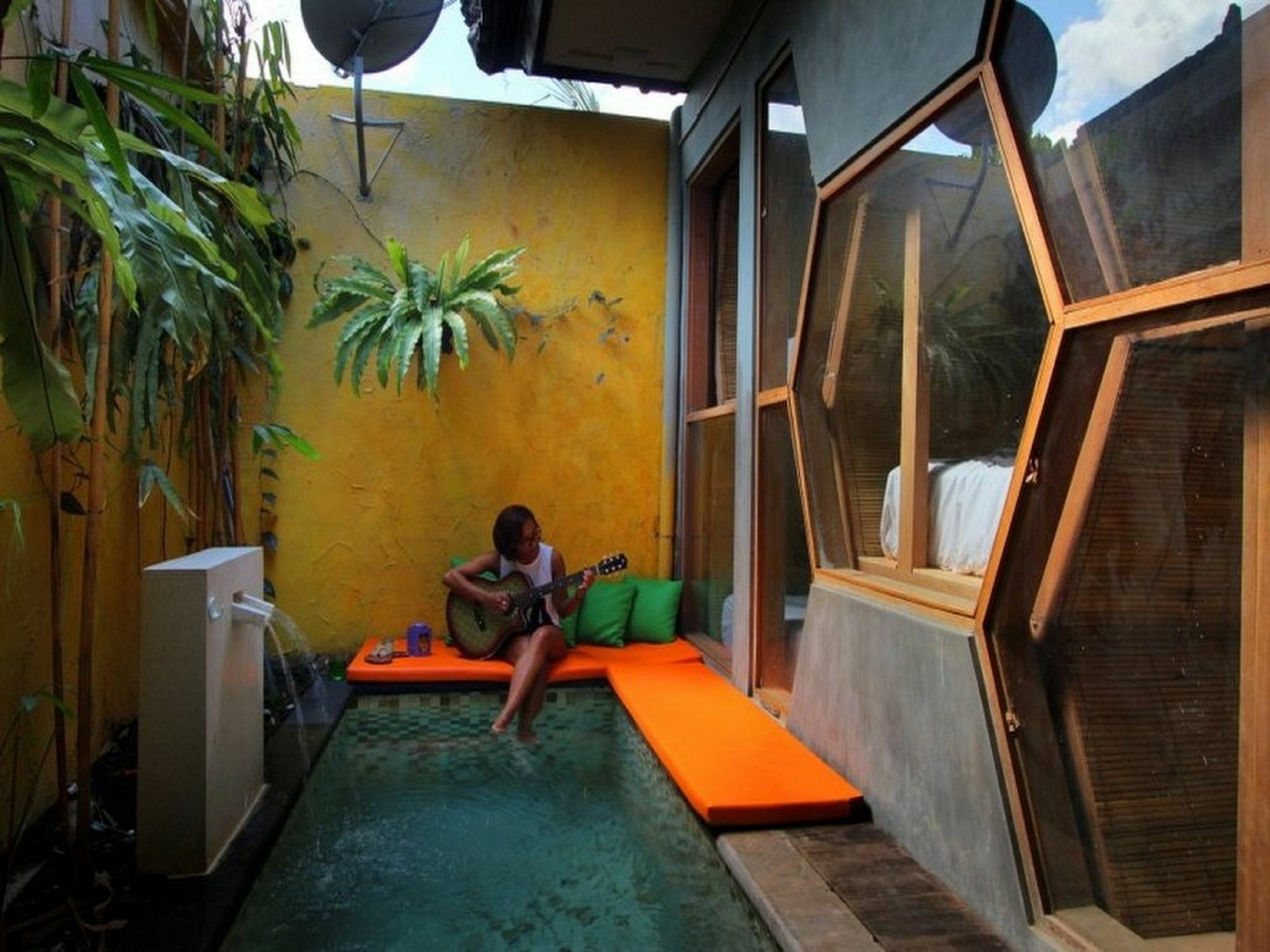Hotel Bali Bee House à Kerobokan Extérieur photo
